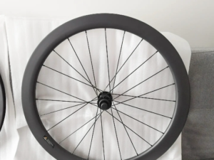 Ruedas Superteam Carbono D50M perfil 50mm negras lisas sin letras